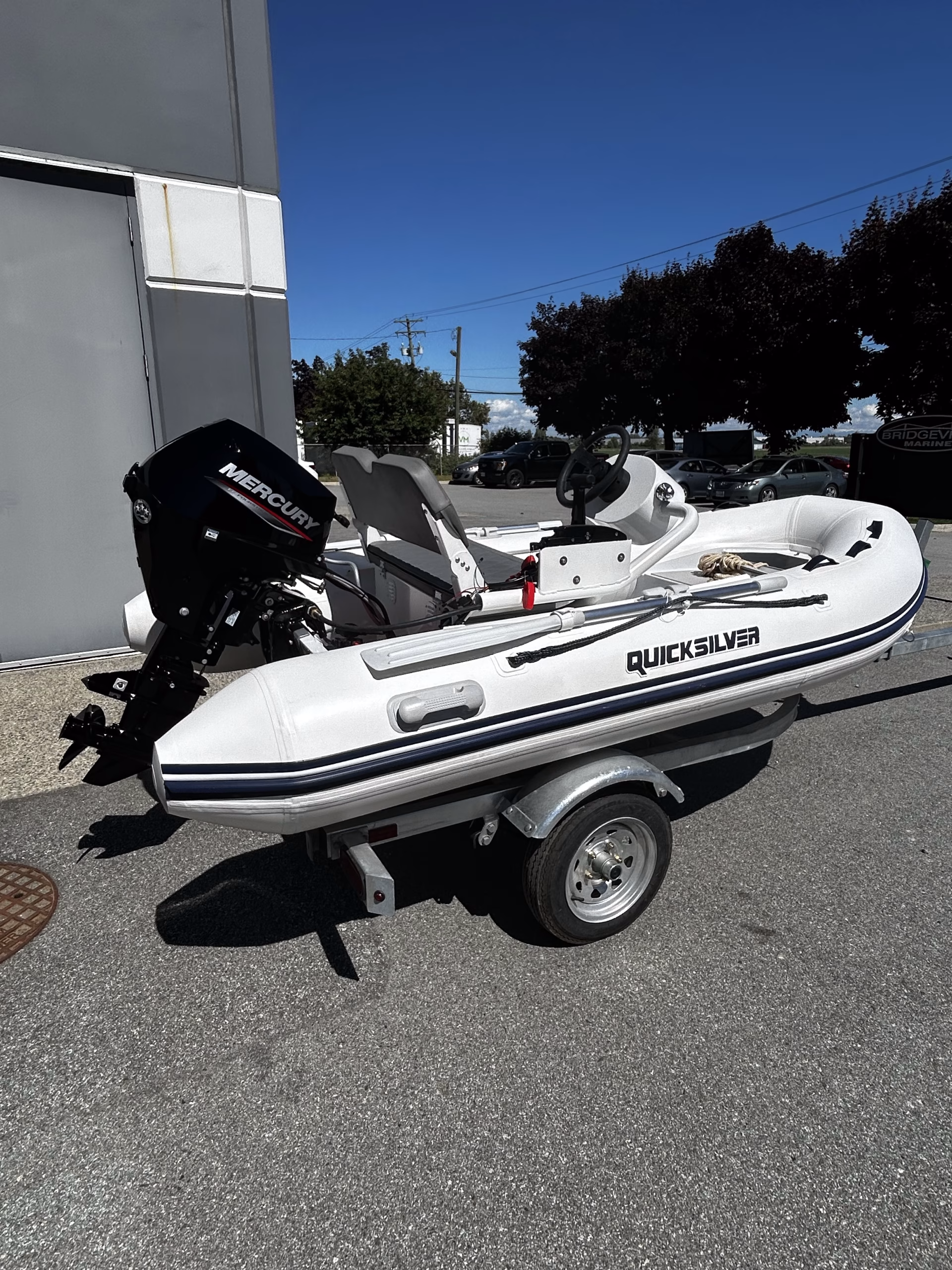 Quicksilver 320 Alum Rib Flat Floor Package - Image 8
